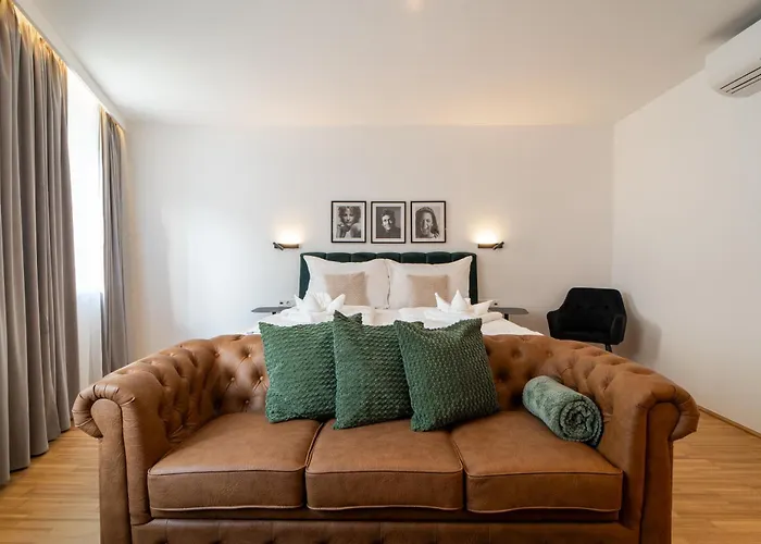 Apartamento Grand Quarters Sonnwend Viena