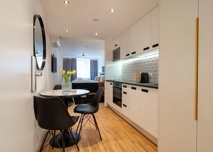 Grand Quarters Sonnwend Apartamento Viena